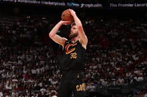 实时NBA雄鹿vs勇士比赛回放_实时NBA雄鹿vs勇士比赛回放免费高清直播_实时NBA雄鹿vs勇士比赛回放在线观看入口
